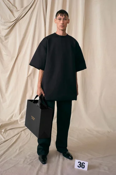 Look 36